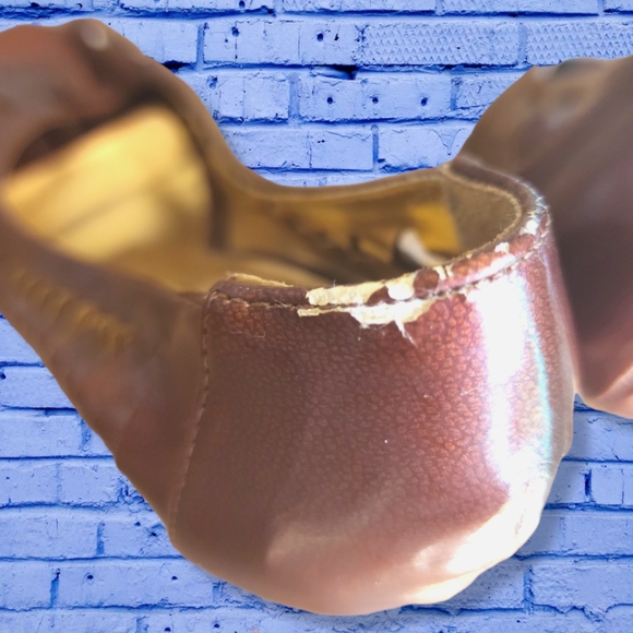 If Carrini Bronze Heels - Picture 9 of 13